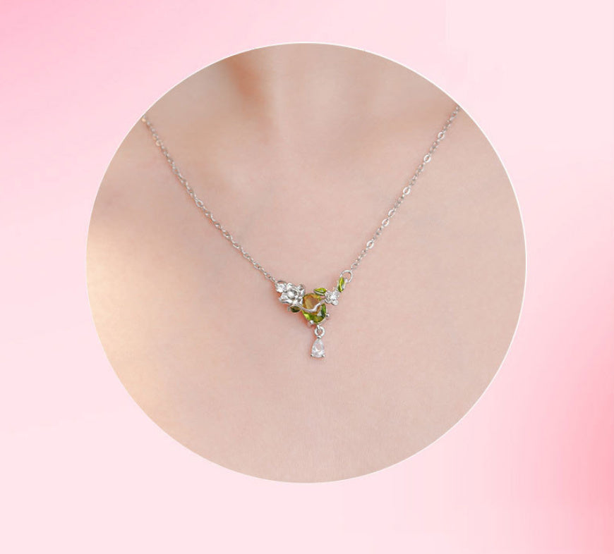 Butterfly Series Flower Necklace For Women