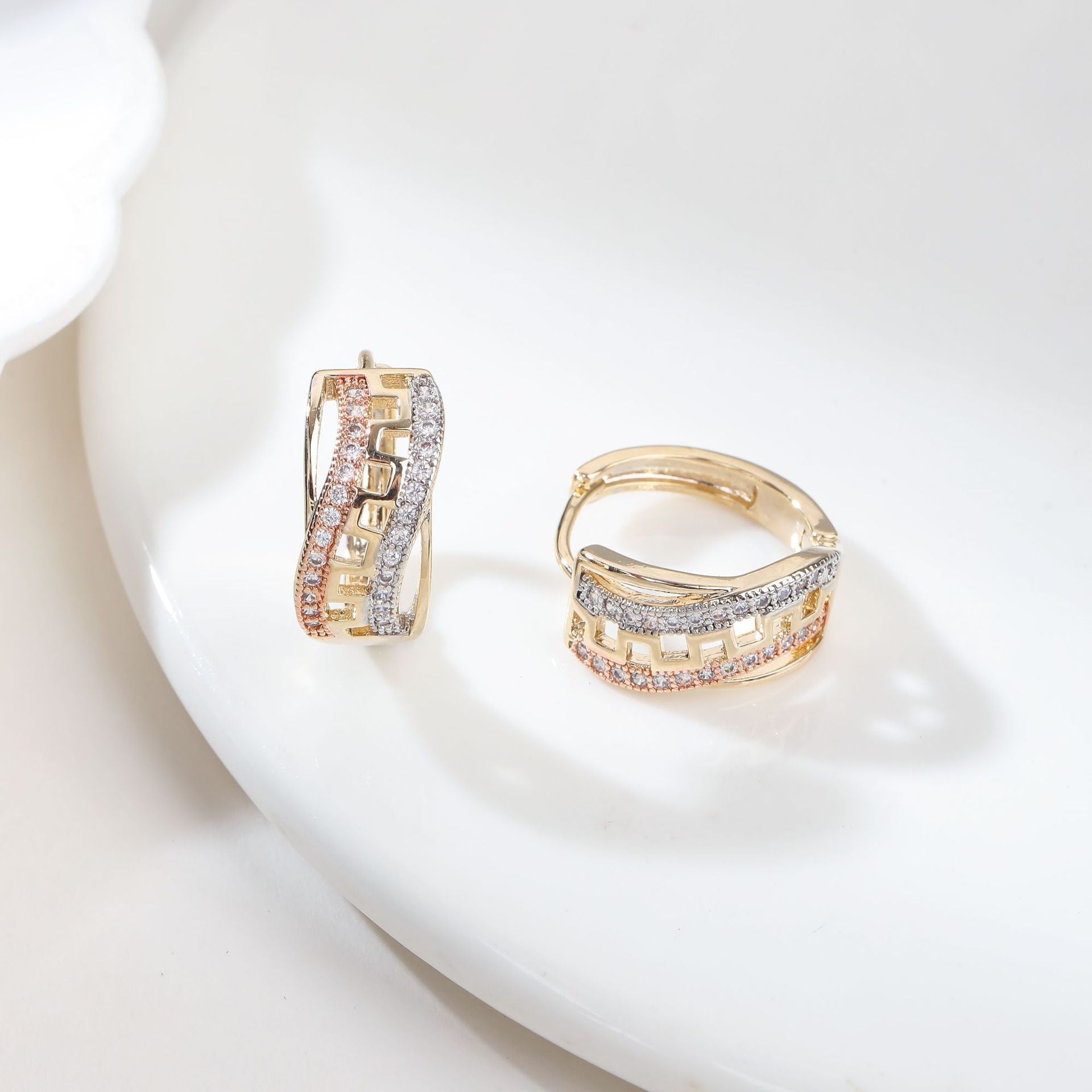Micro Inlaid Zircon Geometric Earrings Female Personality High Sense Copper